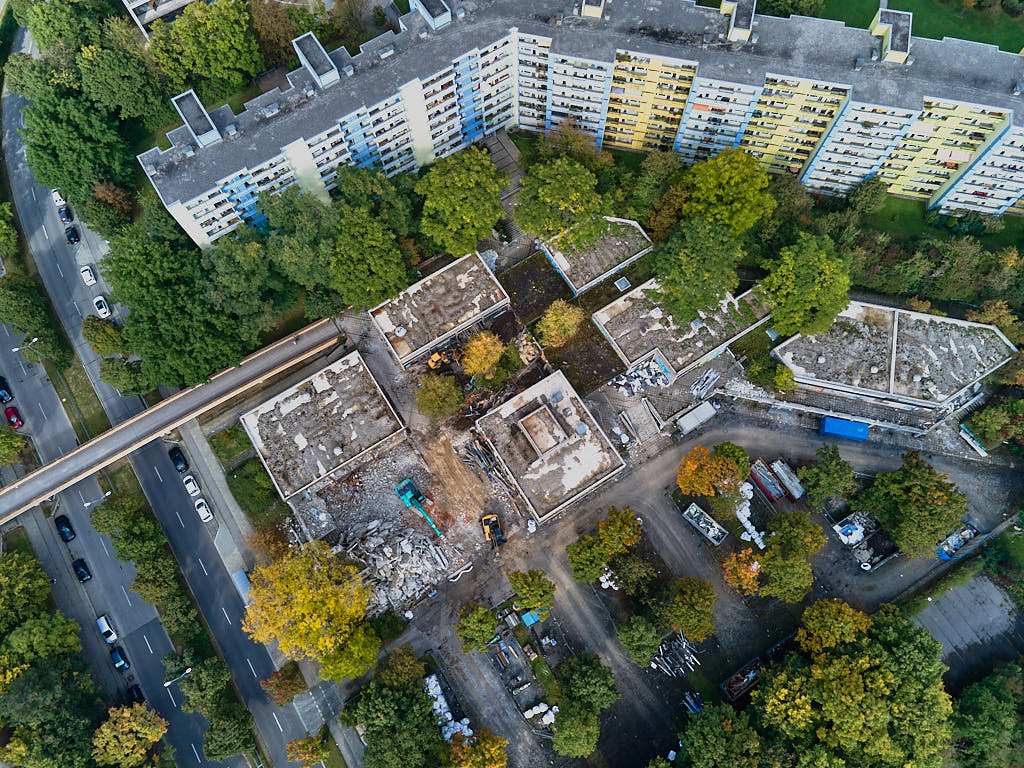 27.09.2021 - Abrissbegin des Quiddezentrums in Neuperlach