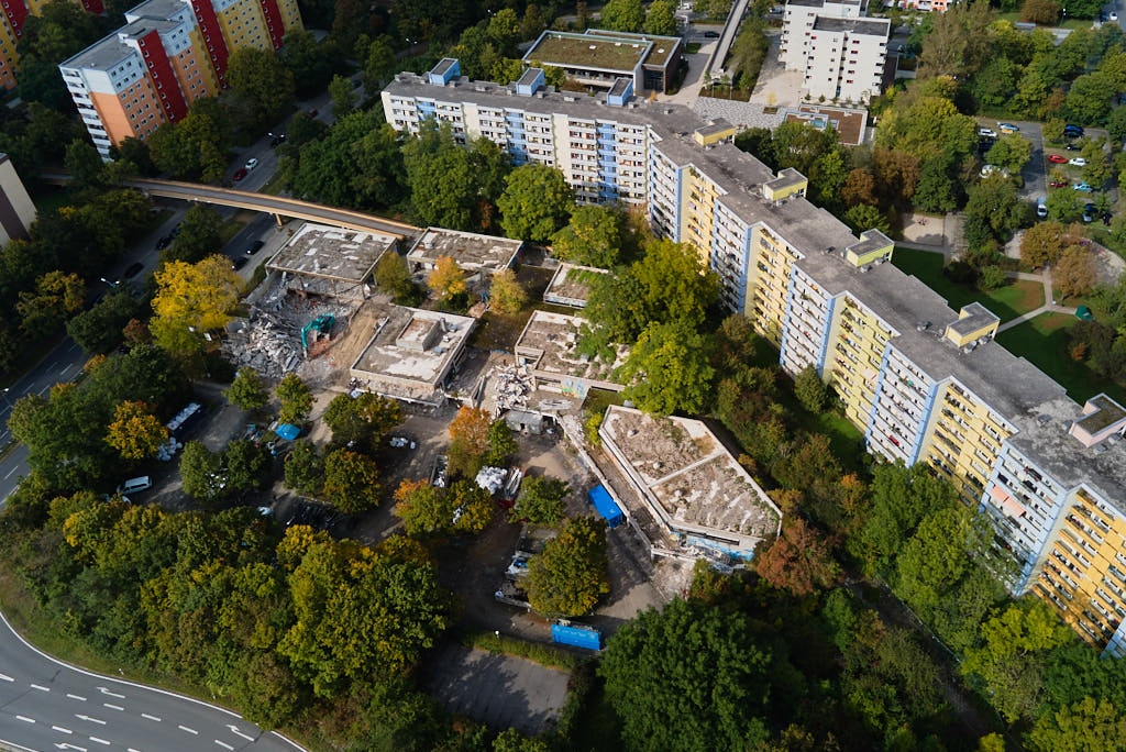 28.09.2021 - Abrissbegin des Quiddezentrums in Neuperlach