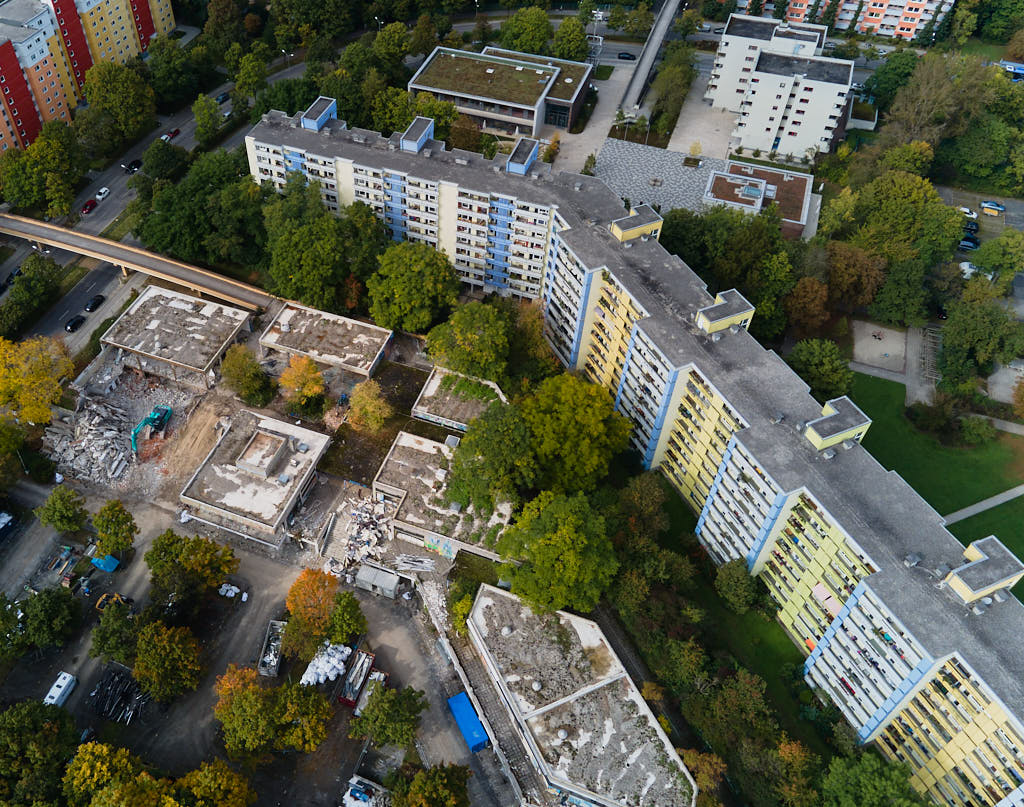 28.09.2021 - Abrissbegin des Quiddezentrums in Neuperlach