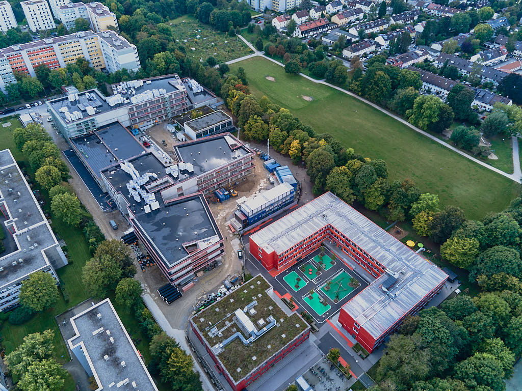 30.09.2021 - Grundschule Strehleranger in München Neuperlach