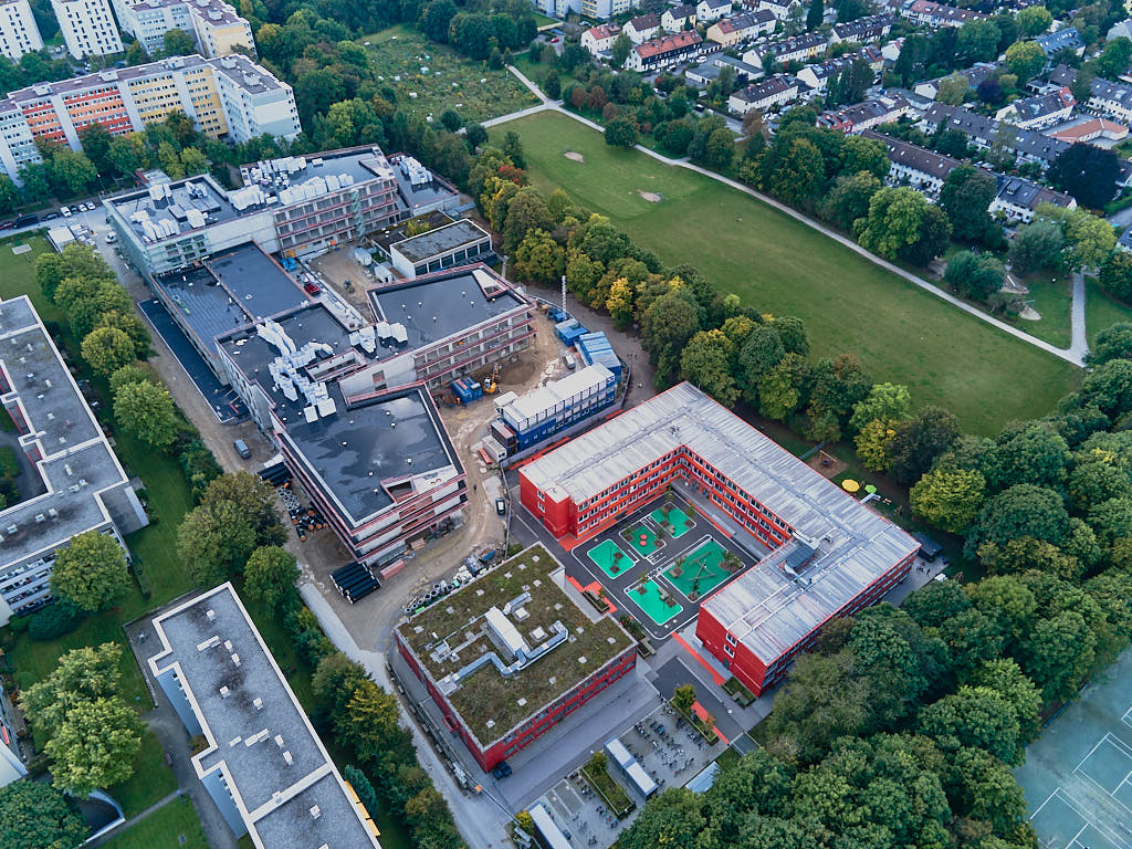 30.09.2021 - Grundschule Strehleranger in München Neuperlach