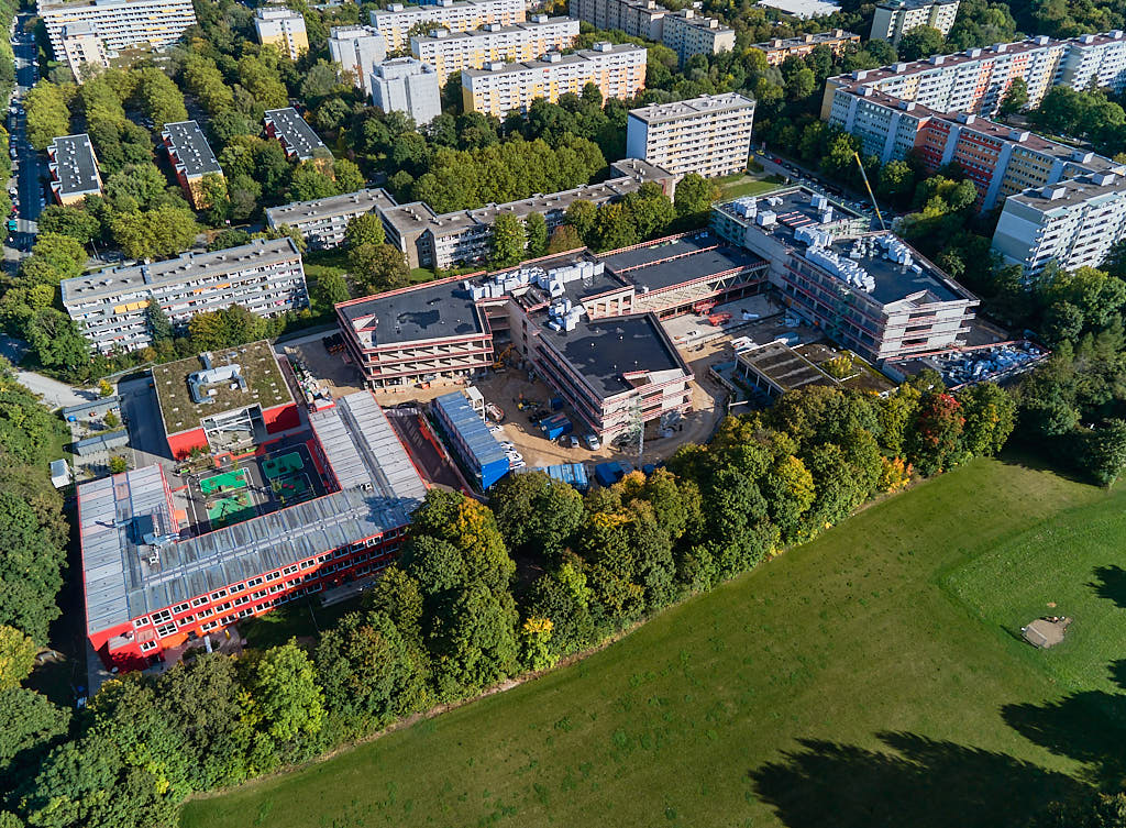 30.09.2021 - Grundschule Strehleranger in München Neuperlach