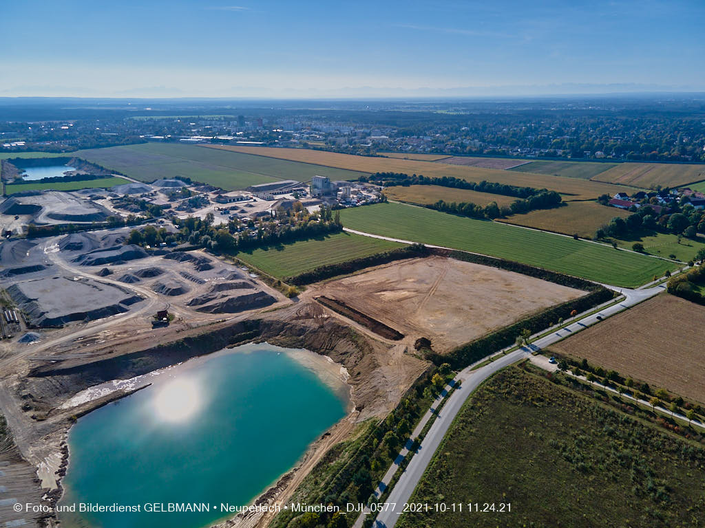 11.10.2021 - Quetschwerk Mühlhauser & Sohn in Haar