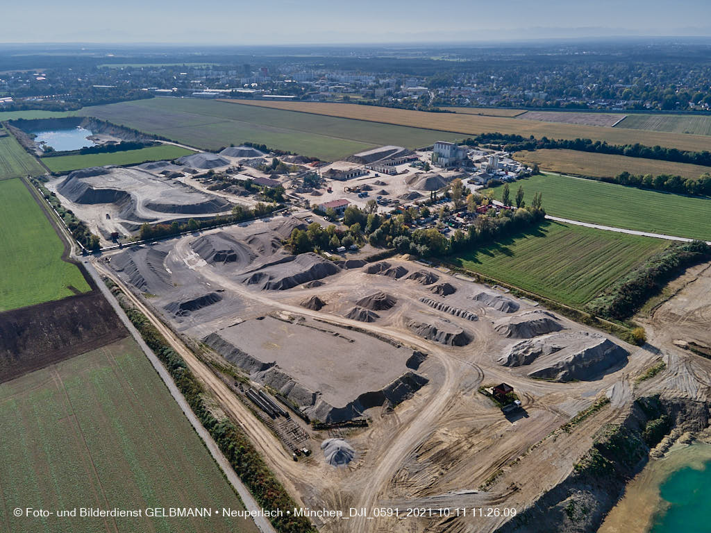 11.10.2021 - Quetschwerk Mühlhauser & Sohn in Haar