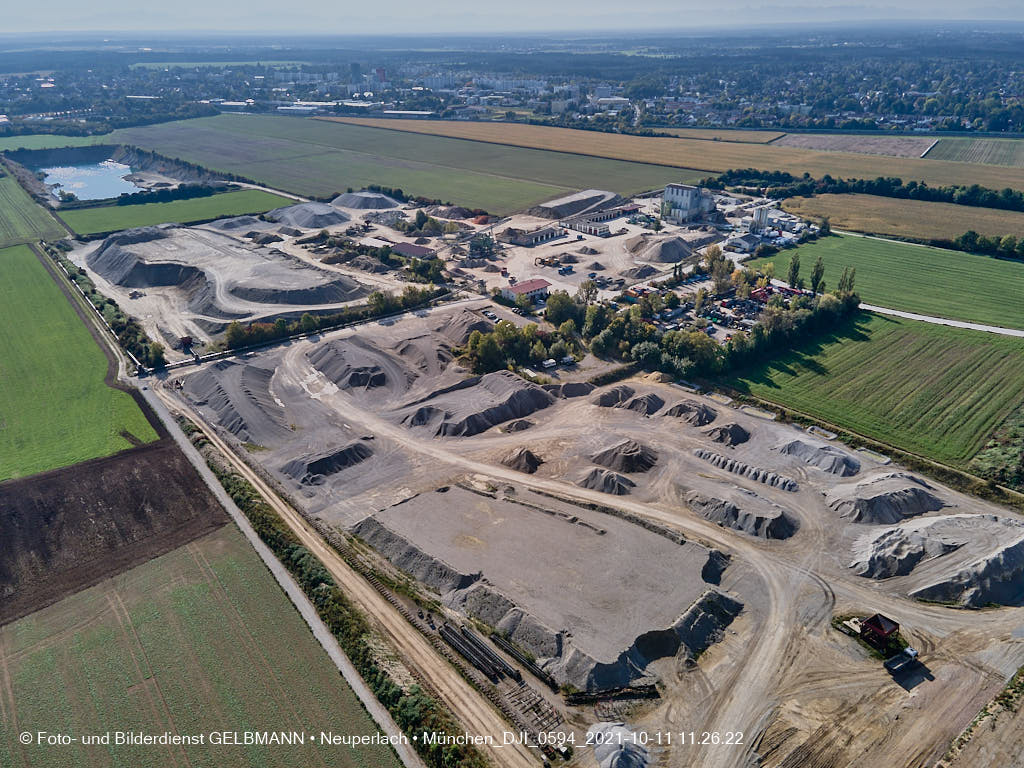 11.10.2021 - Quetschwerk Mühlhauser & Sohn in Haar