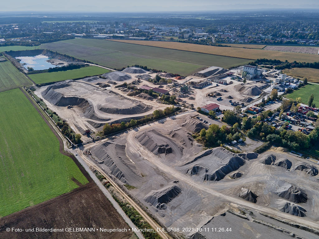 11.10.2021 - Quetschwerk Mühlhauser & Sohn in Haar