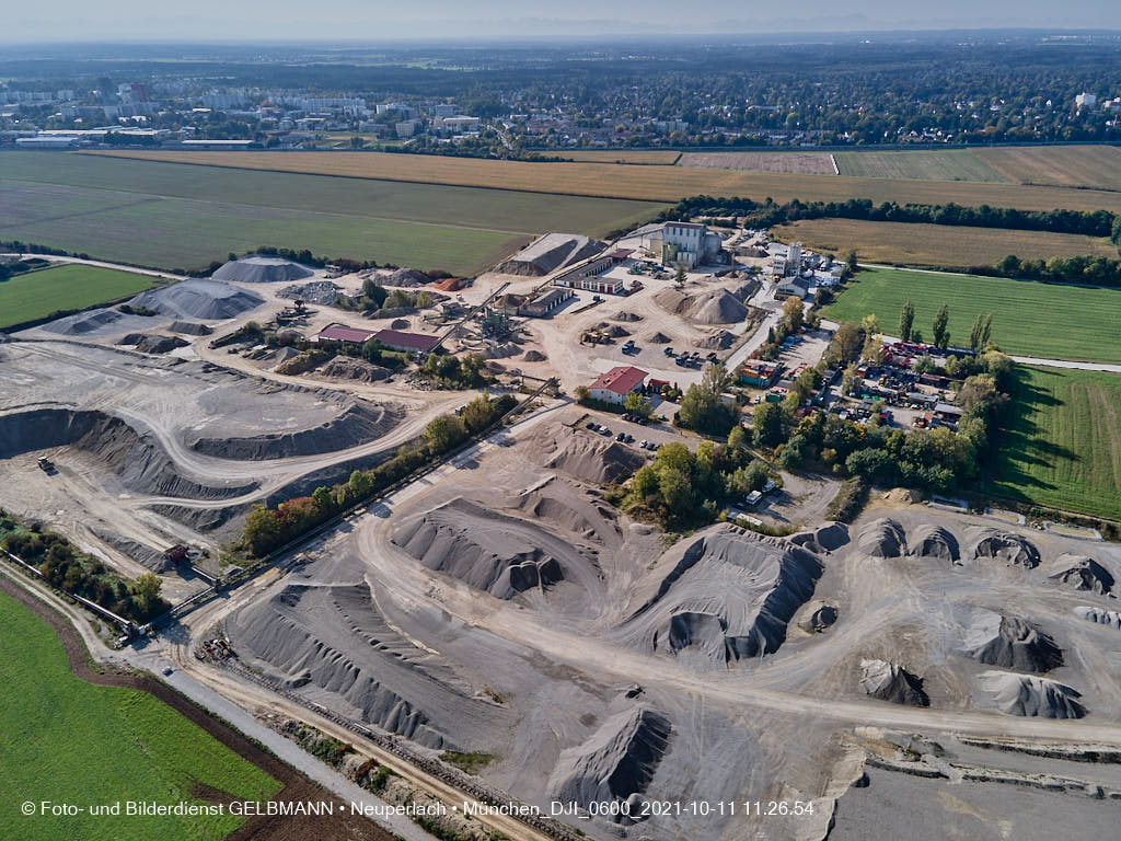 11.10.2021 - Quetschwerk Mühlhauser & Sohn in Haar