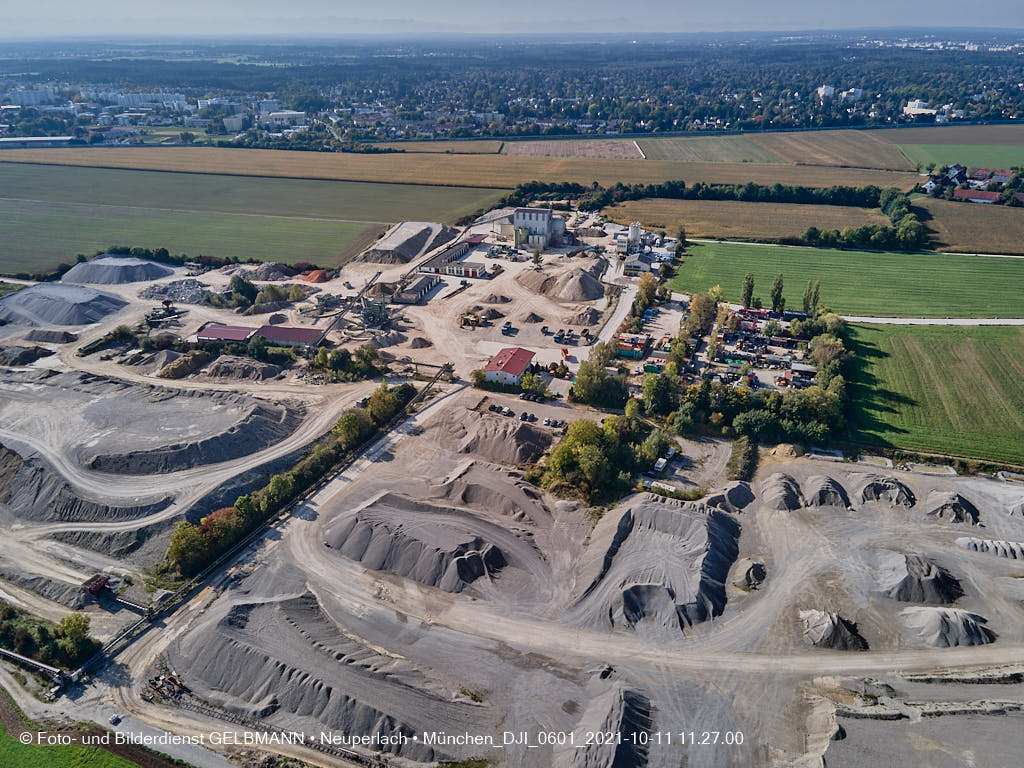 11.10.2021 - Quetschwerk Mühlhauser & Sohn in Haar