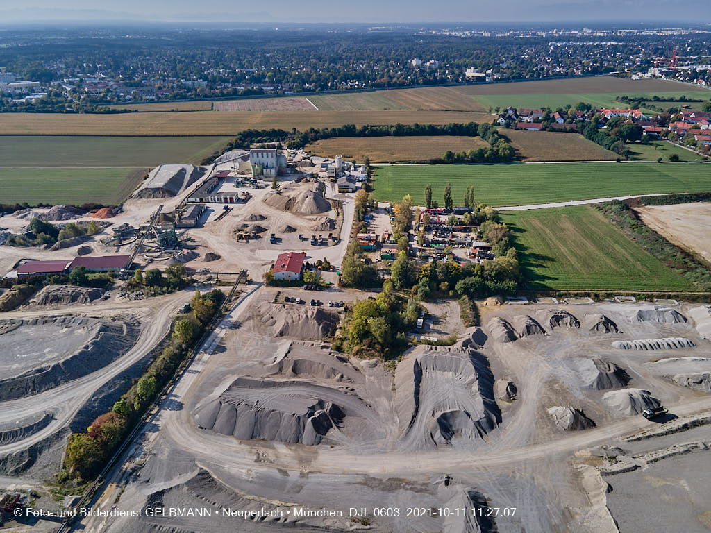 11.10.2021 - Quetschwerk Mühlhauser & Sohn in Haar