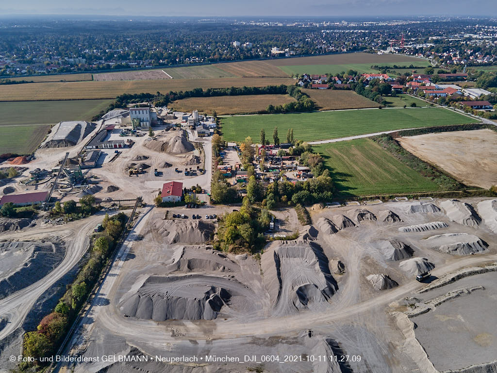 11.10.2021 - Quetschwerk Mühlhauser & Sohn in Haar