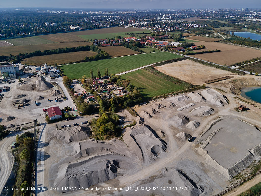 11.10.2021 - Quetschwerk Mühlhauser & Sohn in Haar