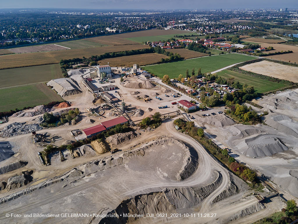 11.10.2021 - Quetschwerk Mühlhauser & Sohn in Haar