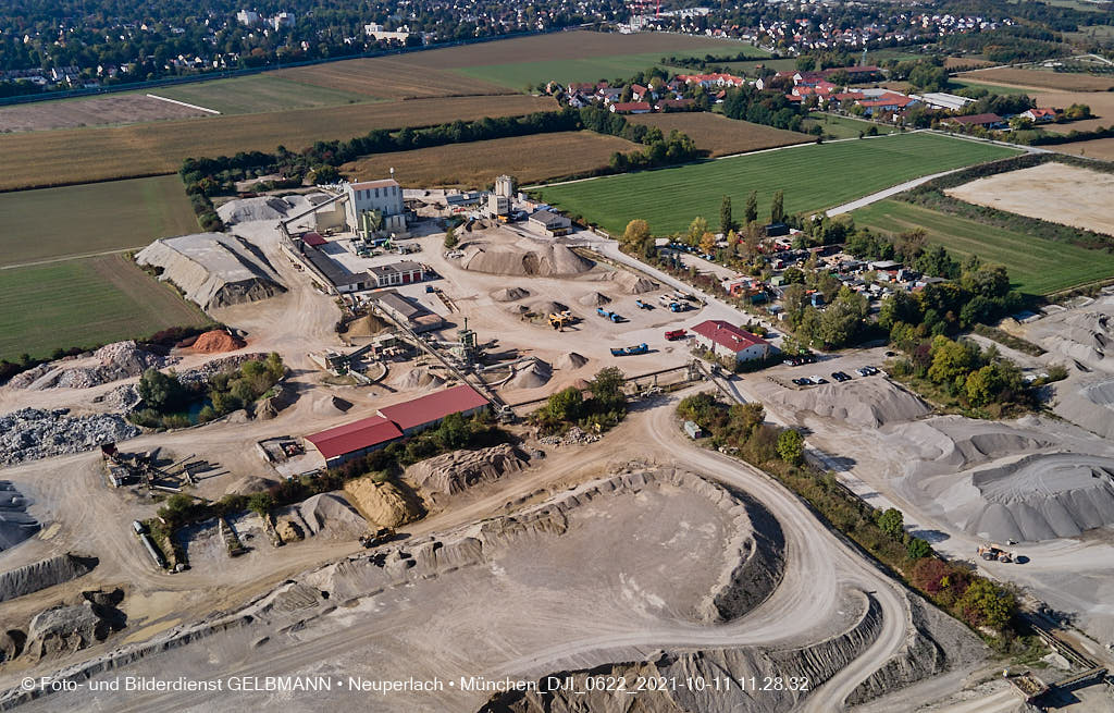 11.10.2021 - Quetschwerk Mühlhauser & Sohn in Haar