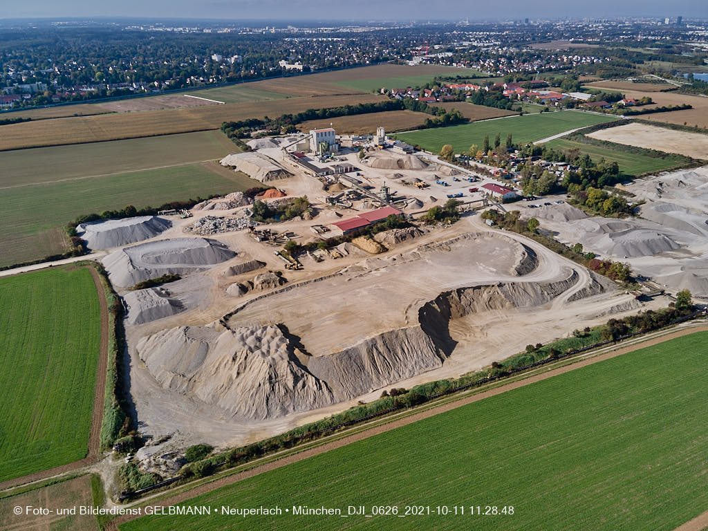 11.10.2021 - Quetschwerk Mühlhauser & Sohn in Haar