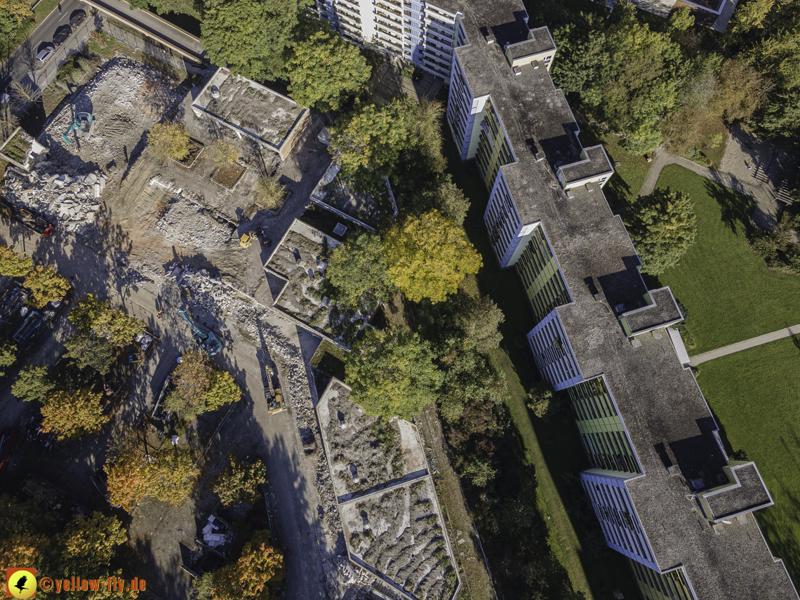 11.10.2021 - Abriss des Quiddezentrums in Neuperlach