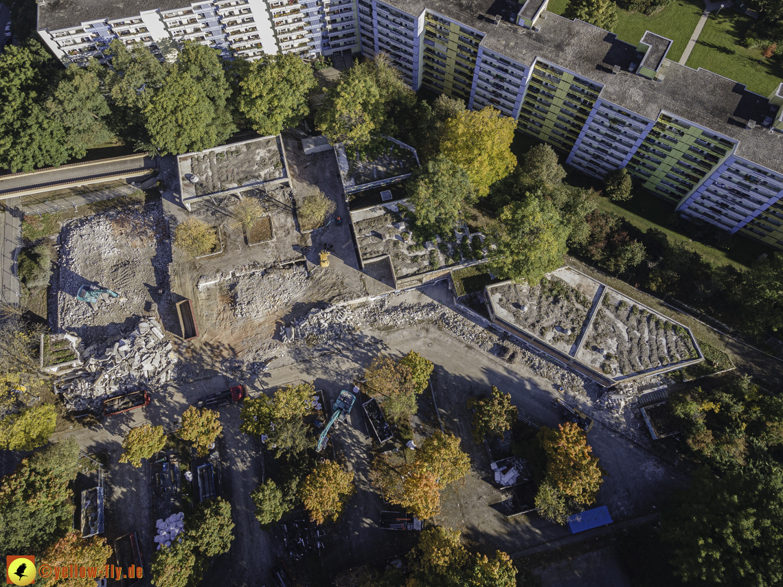 11.10.2021 - Abriss des Quiddezentrums in Neuperlach
