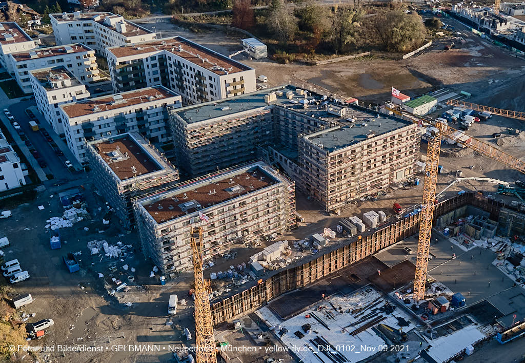 09.11.2021 - Baustelle Alexisquartier - Baugrube Das Duett