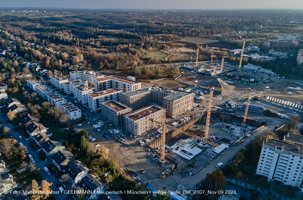 09.11.2021 - Baustelle Alexisquartier - Baugrube Das Duett