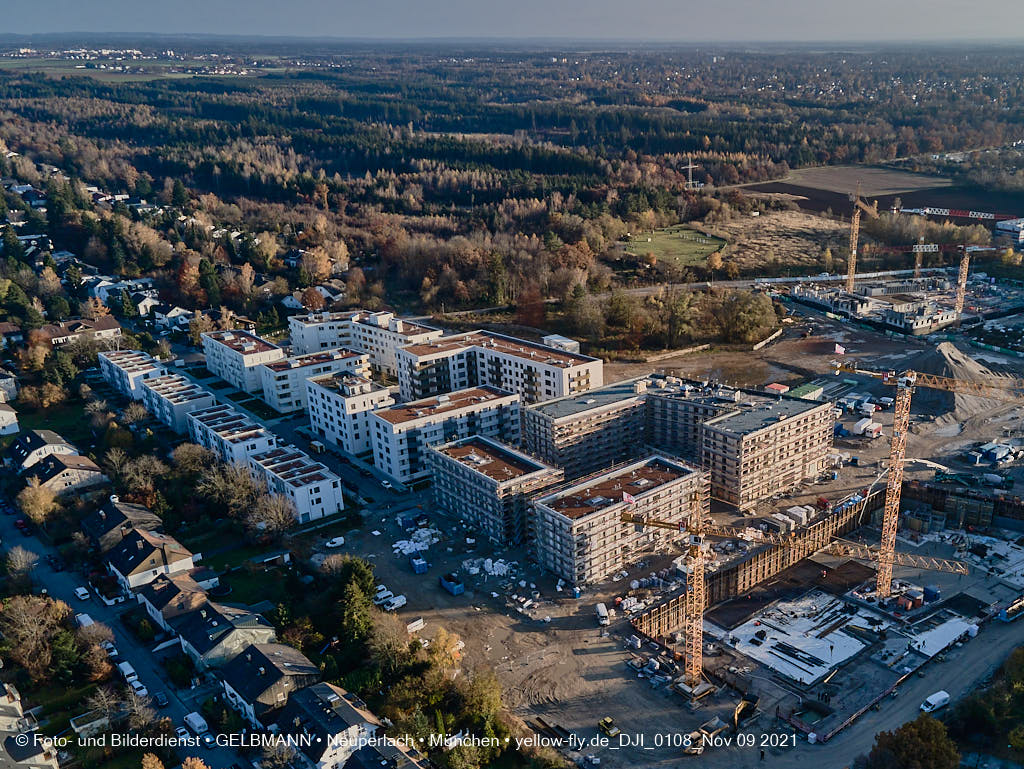 09.11.2021 - Baustelle Alexisquartier - Baugrube Das Duett