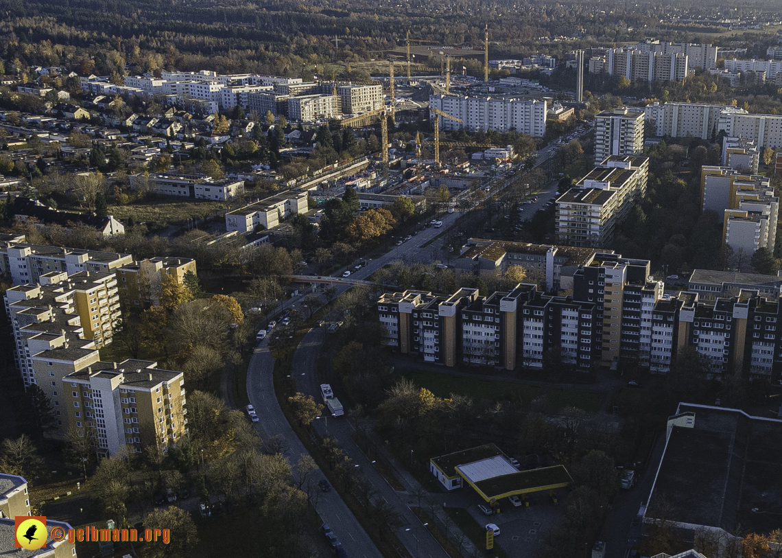 09.11.2021 - das Marx-Zentrum und Karl-Marx-Ring 52-62