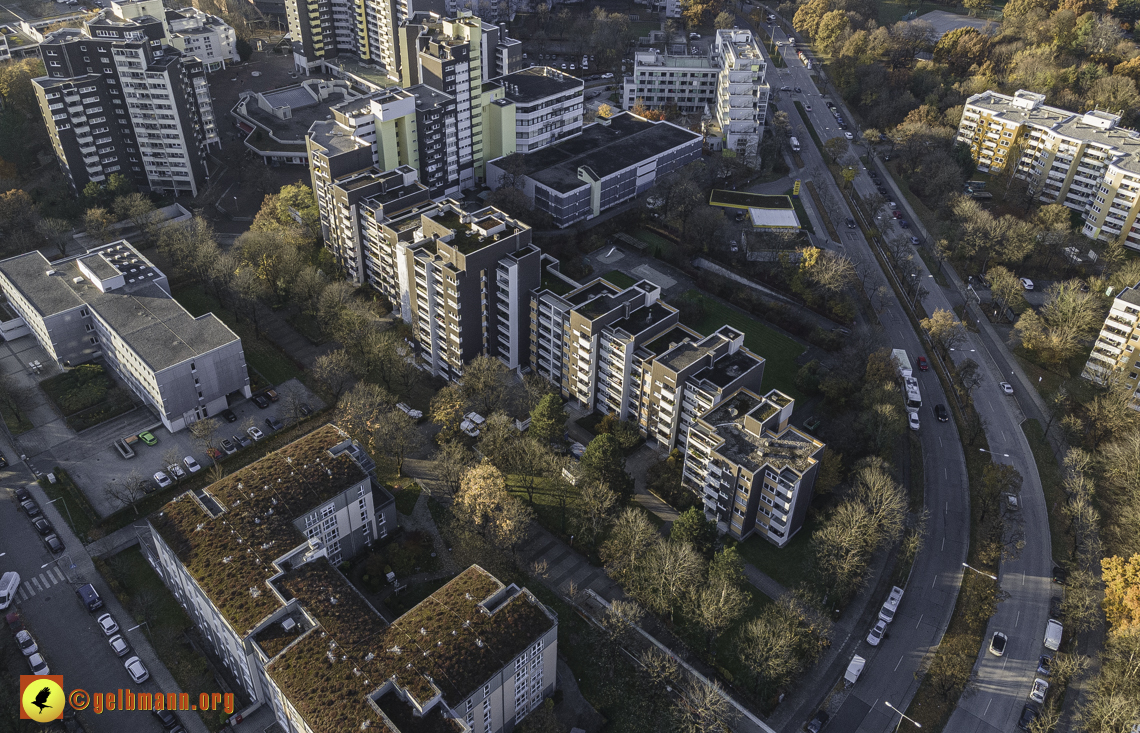 09.11.2021 - das Marx-Zentrum und Karl-Marx-Ring 52-62