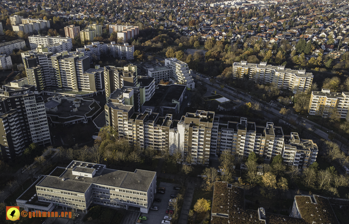 09.11.2021 - das Marx-Zentrum und Karl-Marx-Ring 52-62