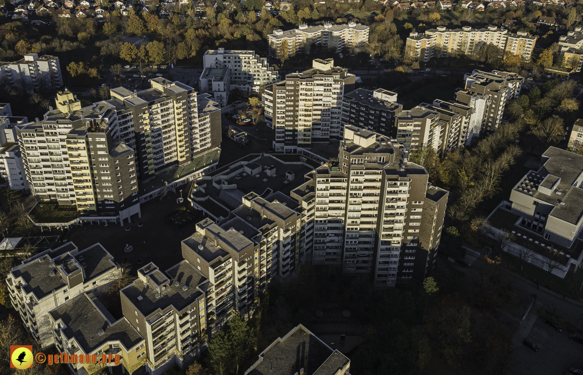 09.11.2021 - das Marx-Zentrum und Karl-Marx-Ring 52-62