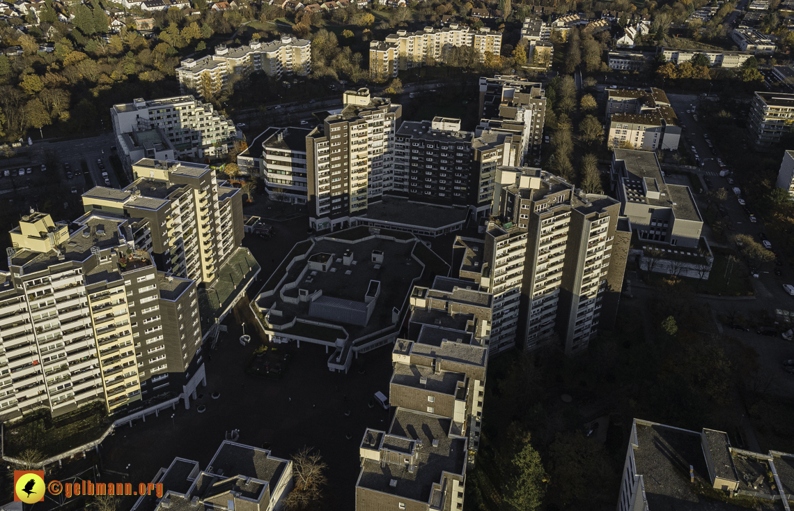 09.11.2021 - das Marx-Zentrum und Karl-Marx-Ring 52-62