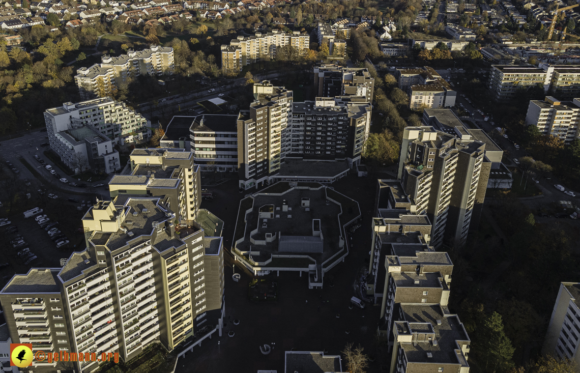 09.11.2021 - das Marx-Zentrum und Karl-Marx-Ring 52-62