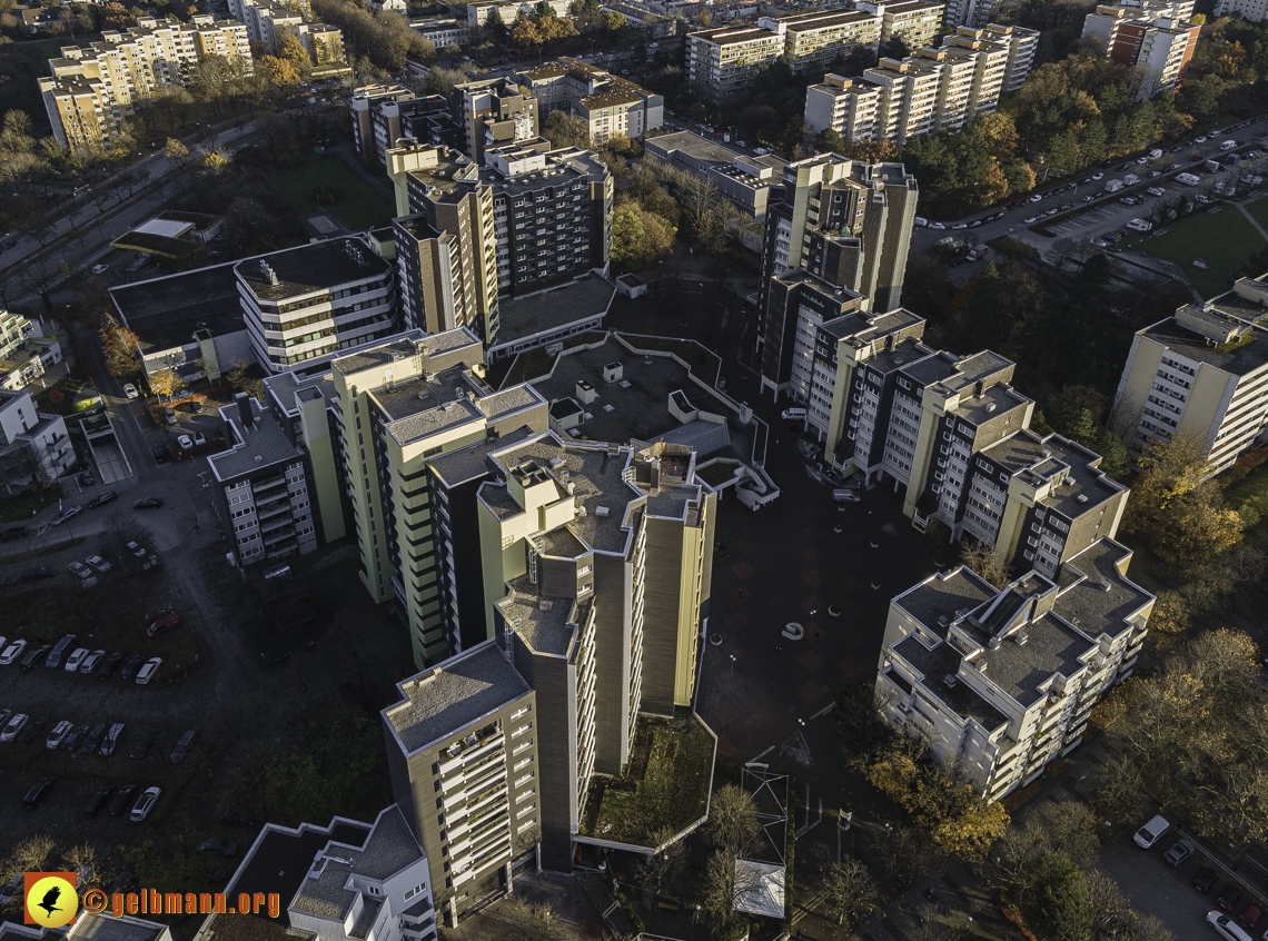 09.11.2021 - das Marx-Zentrum und Karl-Marx-Ring 52-62