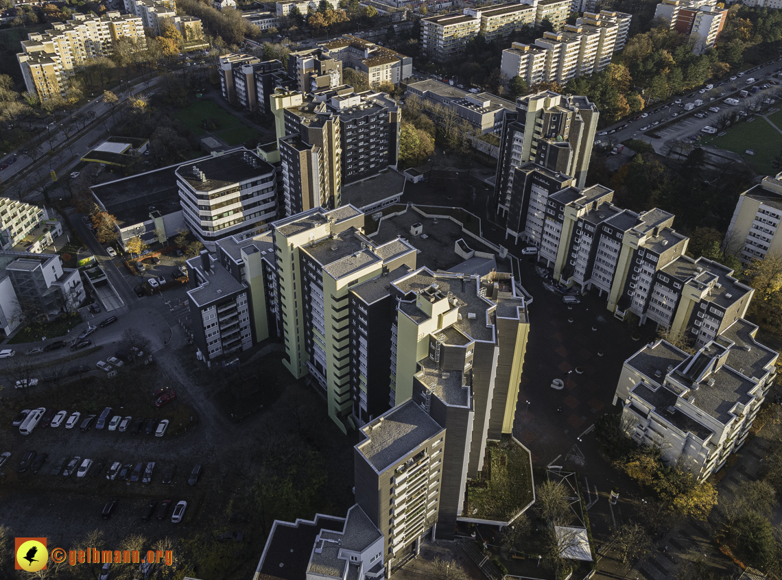 09.11.2021 - das Marx-Zentrum und Karl-Marx-Ring 52-62