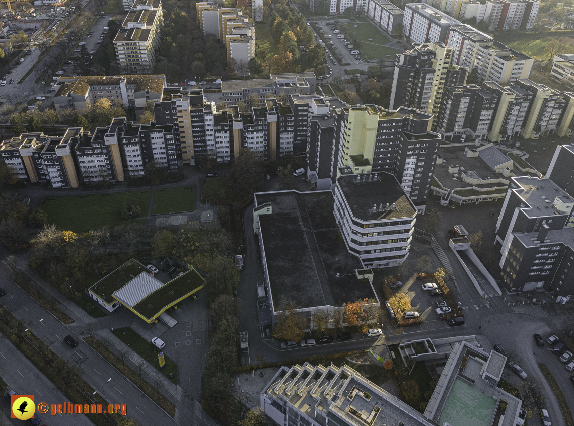 09.11.2021 - das Marx-Zentrum und Karl-Marx-Ring 52-62