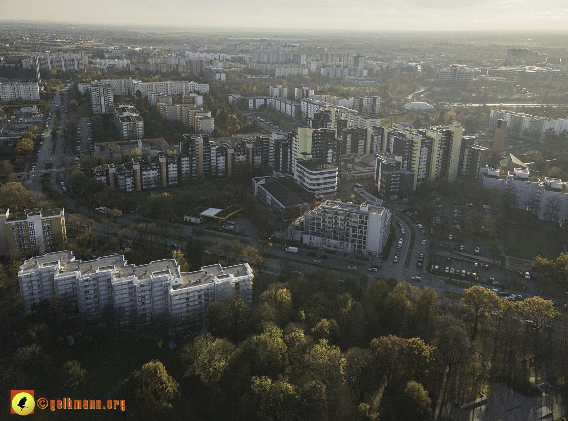 09.11.2021 - das Marx-Zentrum und Karl-Marx-Ring 52-62