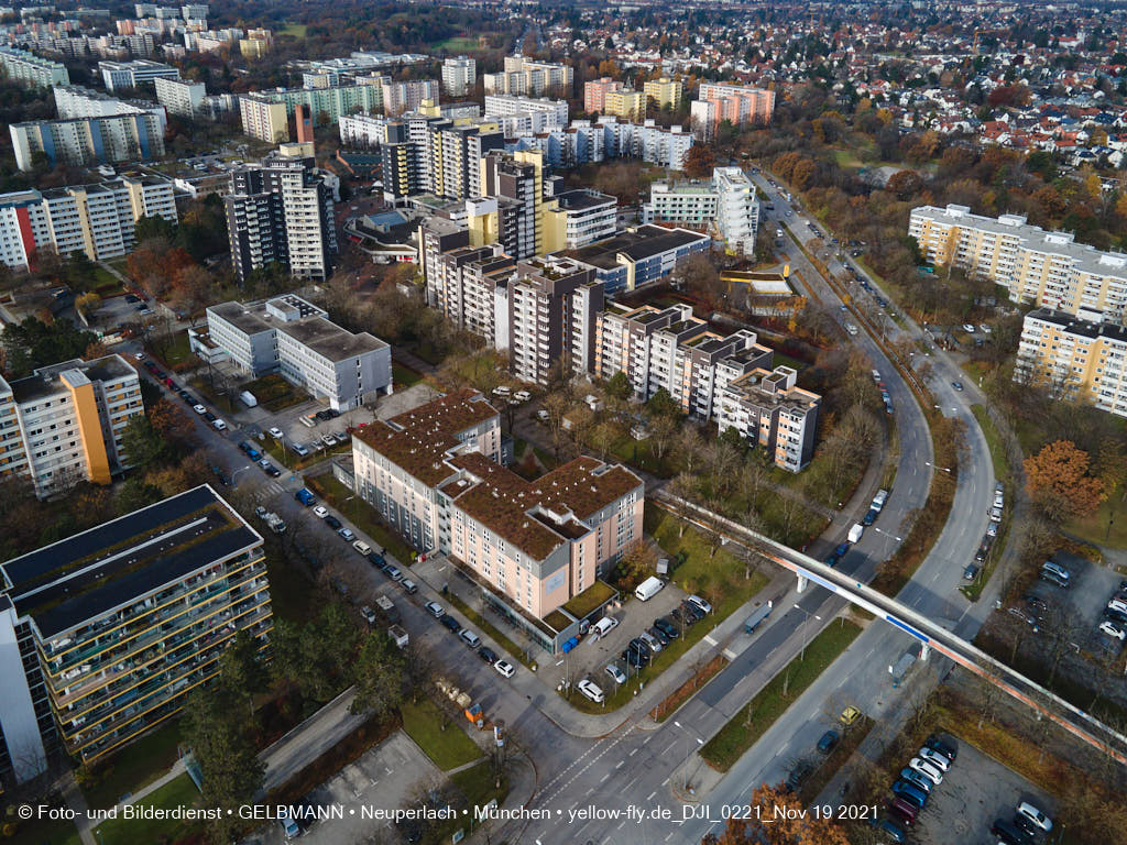 19.11.2021 - Wohnanlage Karl-Marx-Ring 52-62 und Marx-Zentrum