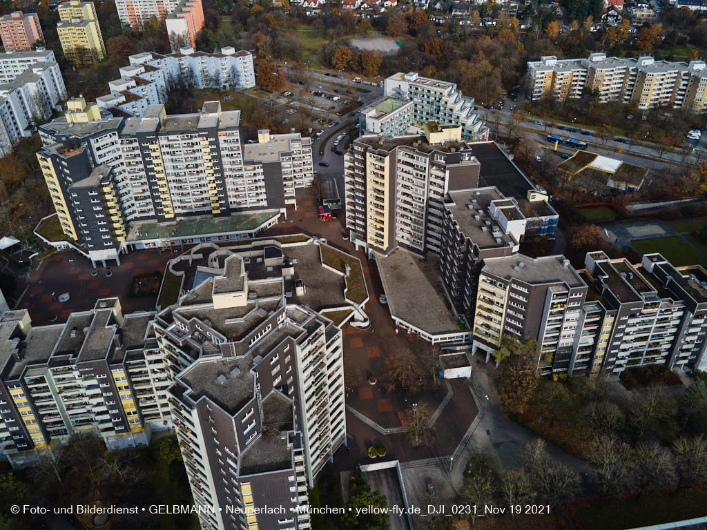 19.11.2021 - Wohnanlage Karl-Marx-Ring 52-62 und Marx-Zentrum