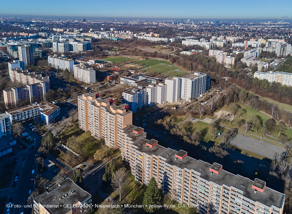 14.01.2022 - Wohnanlage Annette-Kolb-Anger in Neuperlach