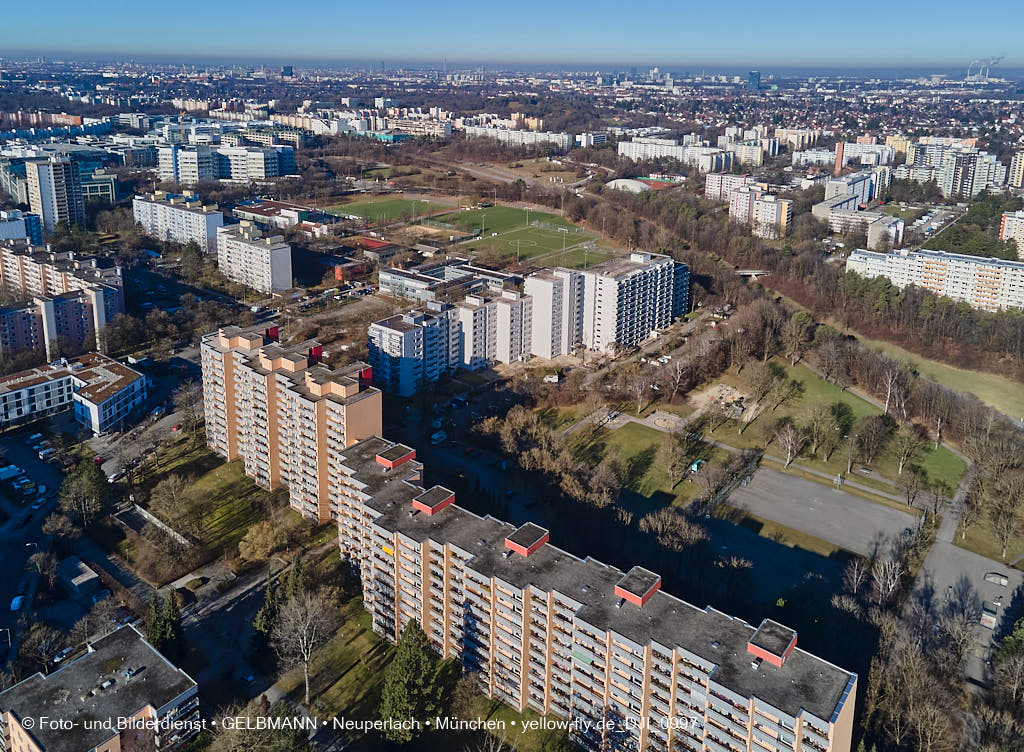 14.01.2022 - Wohnanlage Annette-Kolb-Anger in Neuperlach