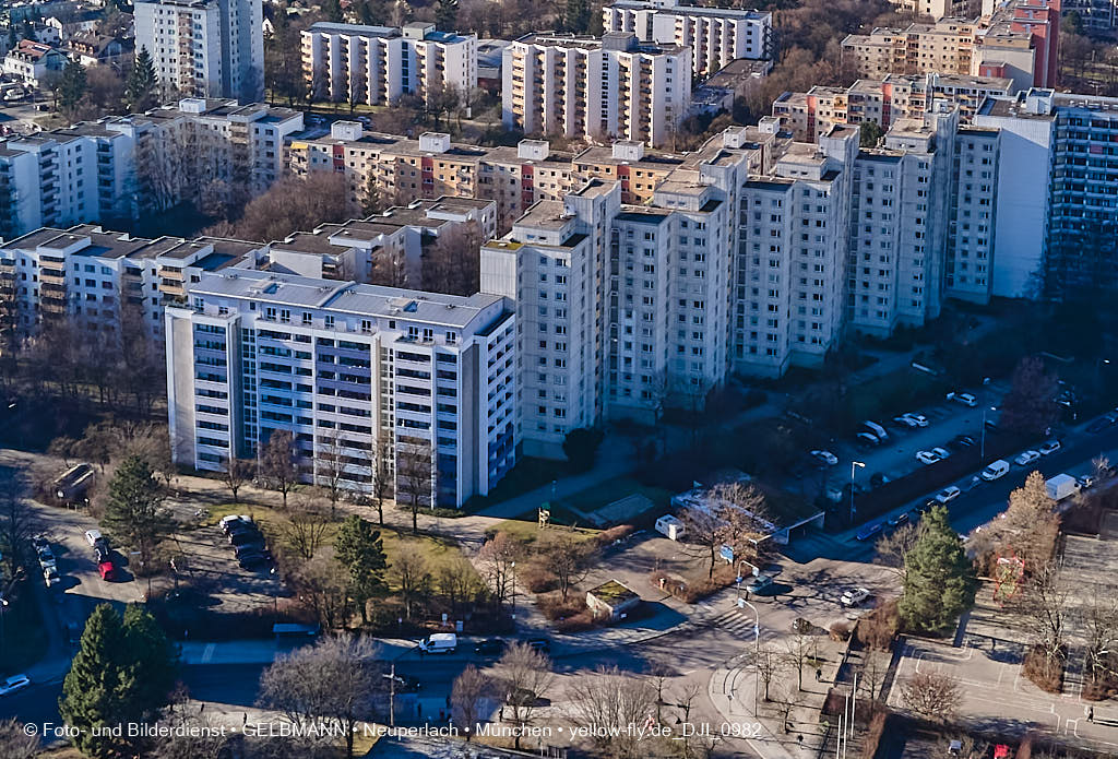 14.01.2022 - Aufstockung in der Kafkastrasse in Neuperlach