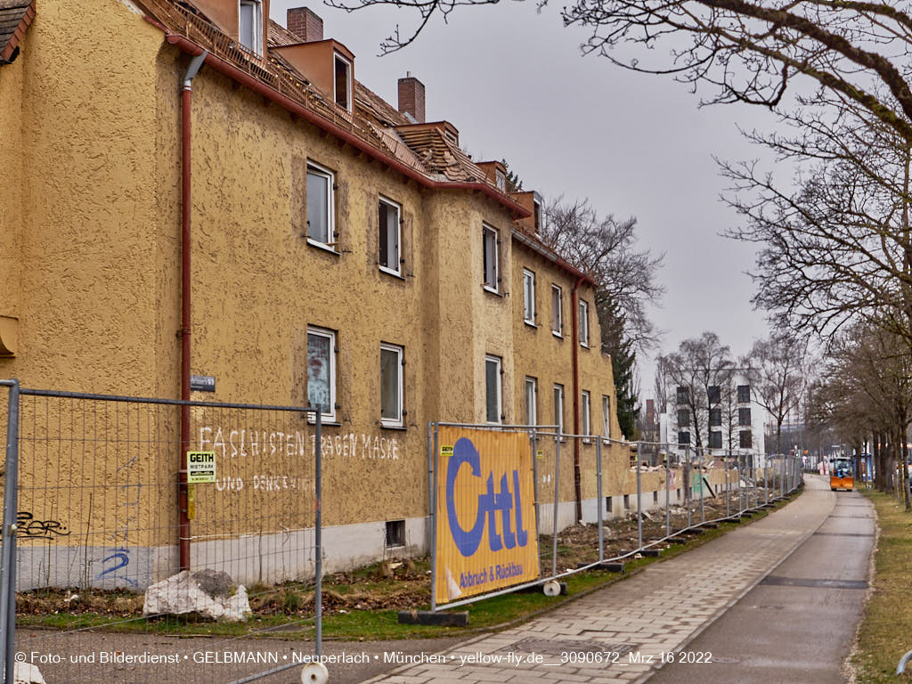 16.03.2022 - Abriss und Neubau der Maikäfersiedlung 