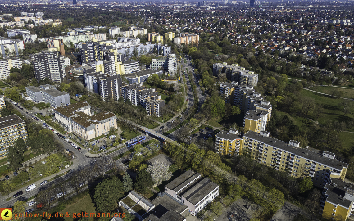 20.04.2022 - Marx-Zentrum und Karl-Marx-Ring 53-57 in Neuperlach