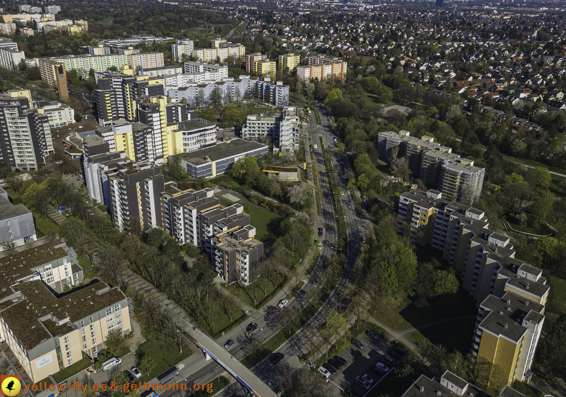 20.04.2022 - Marx-Zentrum und Karl-Marx-Ring 53-57 in Neuperlach