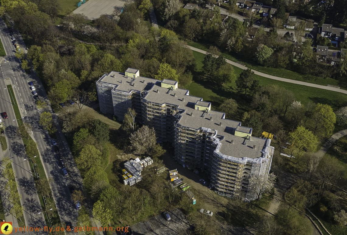 20.04.2022 - Marx-Zentrum und Karl-Marx-Ring 53-57 in Neuperlach