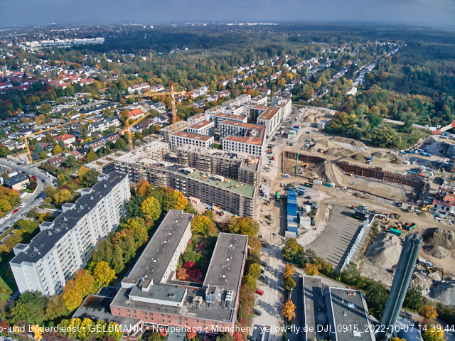 13.10.2022 - das Alexisquartier und PandionVerde in Neuperlach
