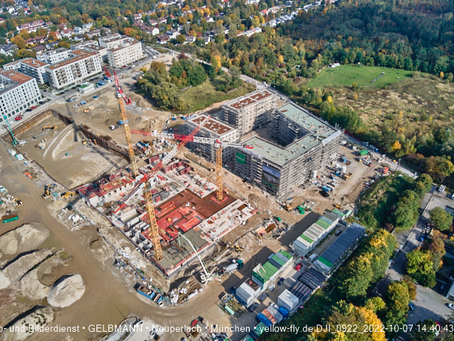 13.10.2022 - das Alexisquartier und PandionVerde in Neuperlach