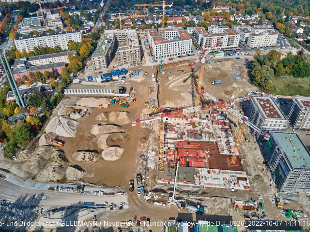 13.10.2022 - das Alexisquartier und PandionVerde in Neuperlach