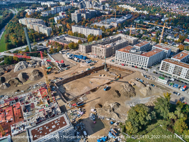 13.10.2022 - das Alexisquartier und PandionVerde in Neuperlach
