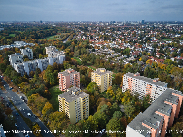13.10.2022 - Sanierung in der Wohnanlage KArl-Marx-Ring 11-21 in Neuperlach