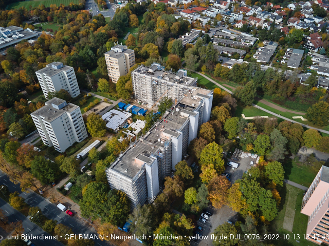 13.10.2022 - Sanierung in der Wohnanlage KArl-Marx-Ring 11-21 in Neuperlach