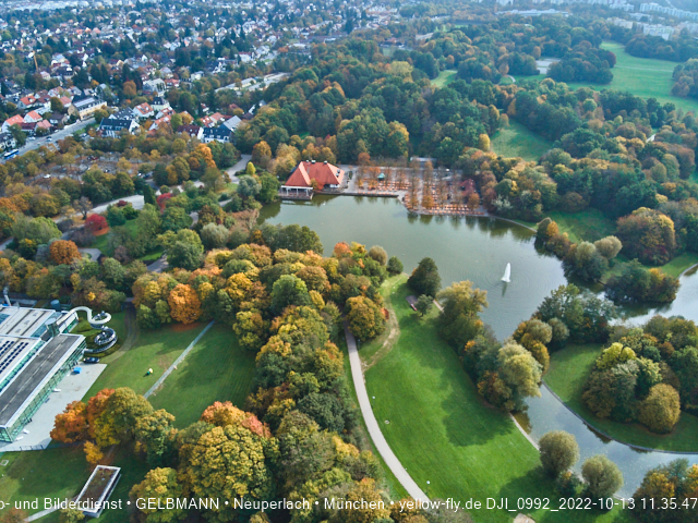 13.10.2022 - der Ostpark mit Biergarten und See in Neuperlach