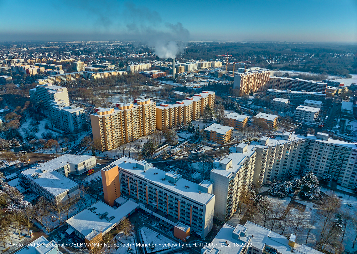 13.12.2022 - Neuperlach Zentrum und Umgebung